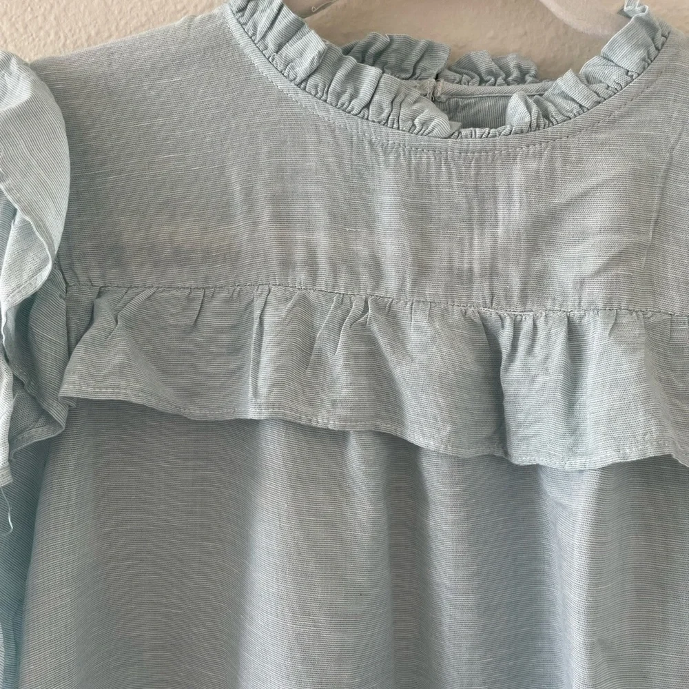 LOFT | Ruffle Blouse Shell - Picture 2 of 5